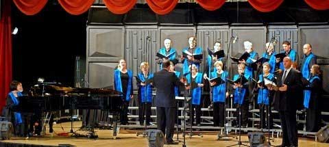 Musica Ebraica and Cantor Tibor Kovari singing SIM SHALOM by Eyal Bitton